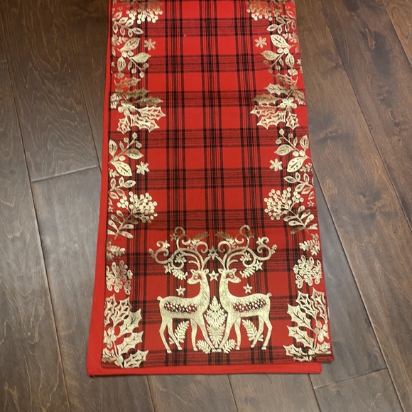 Nicole Miller Christmas Table Runner Red Gold Reindeer Plaid Country Farmhouse - Picture 4 of 4
